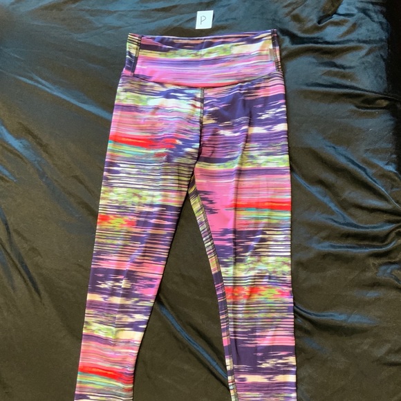 EUC-KOS USA multicolor leggings size small - Picture 2 of 4